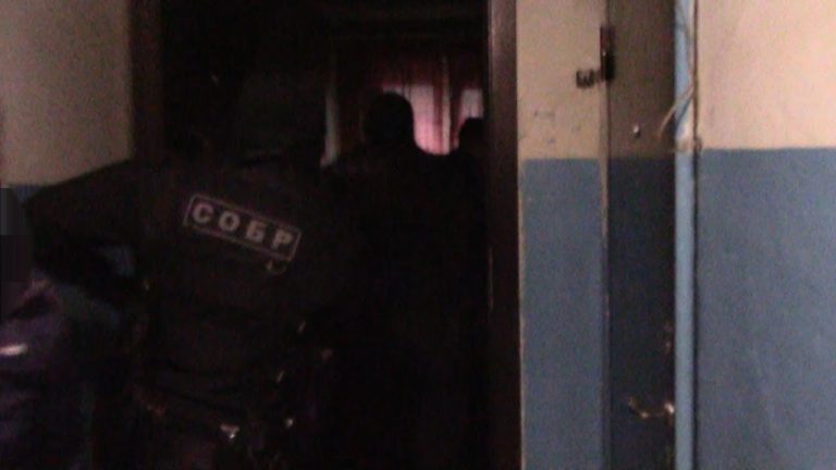 В Белове полицейские задержали интернет-мошенника