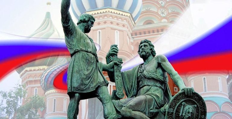 В начале ноября отдыхаем три дня подряд