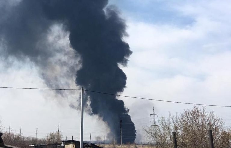 Сегодня в Белове горела городская свалка
