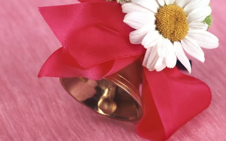 Сегодня для беловских школьников прозвучит последний звонок