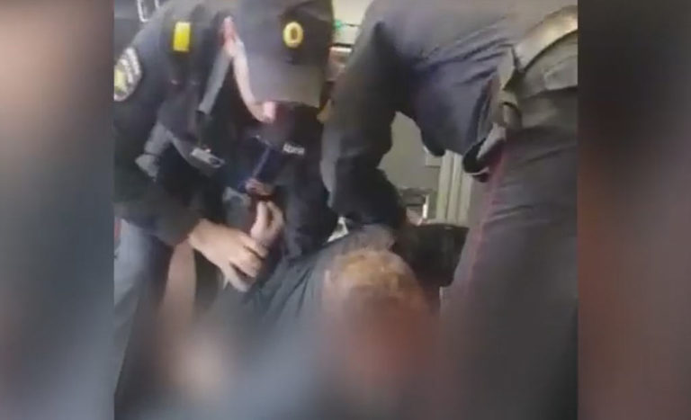 В кузбасском аэропорту задержали авиадебошира