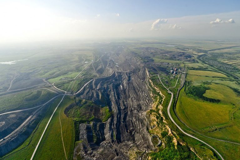 Смехотворные 100000. Бачатский разрез оштрафовали за повреждение земель