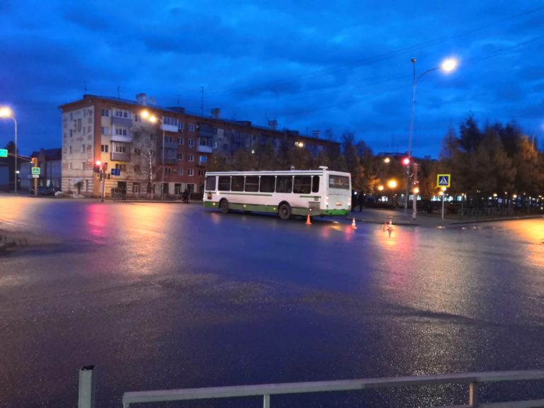 В Белове пожилая женщина попала под колеса автобуса
