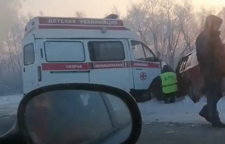 ДТП со «скорой» на дороге Белово-Гурьевск. 7 пострадавших